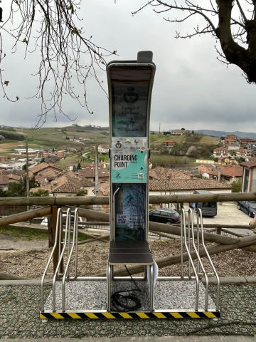 Charging station for electric bicycles | Castagnole delle Lanze (piazza Giovannone)